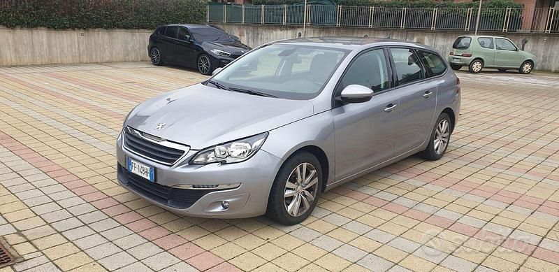 Usata Peugeot 308 SW 120 CV (88 kW) 2016 Grigio Station wagon
