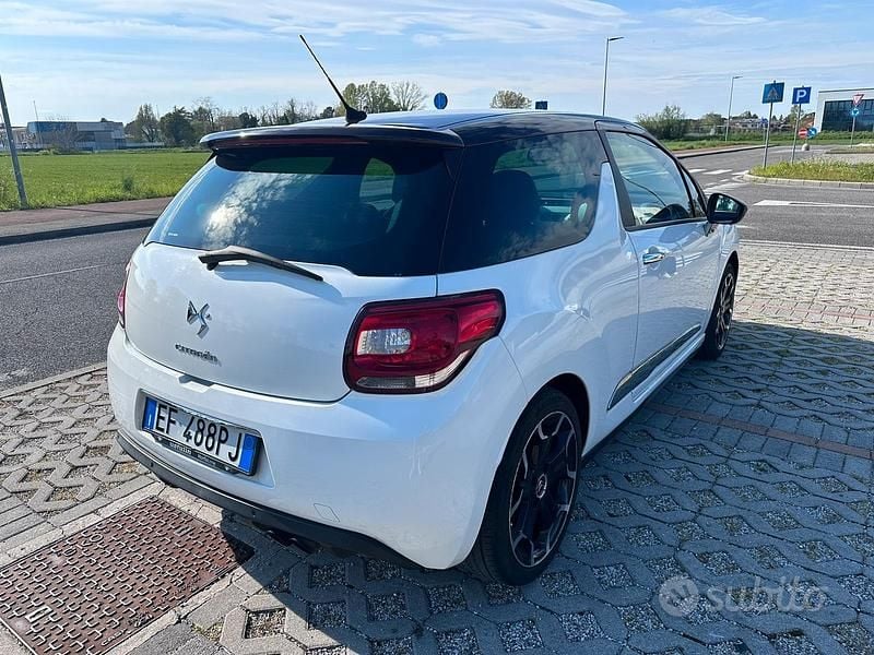 Usata Citroën DS3 Sport Chic 156 CV (114 kW) 2011 Bianco Utilitaria