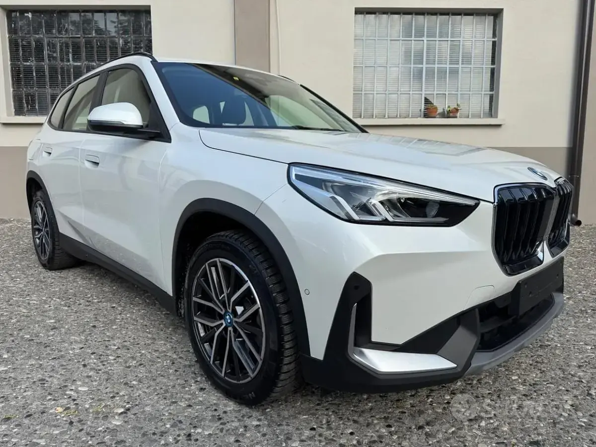 Usata BMW X1 136 CV (100 kW) 2024 Bianco SUV