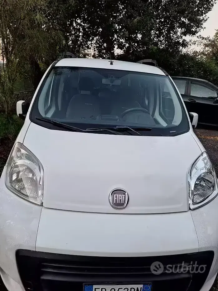 Usata Fiat Qubo Trekking 80 CV (58 kW) 2014 Bianco Monovolume