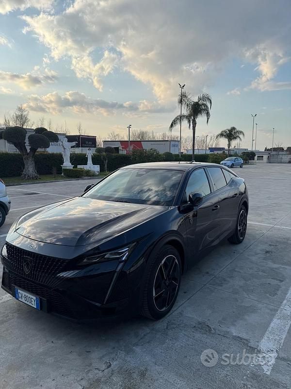 Usata Peugeot 408 136 CV (100 kW) 2022 Nero Monovolume