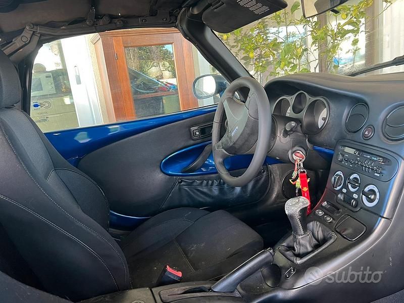 Usata Fiat Barchetta 130 CV (95 kW) 1995 Blu Cabrio