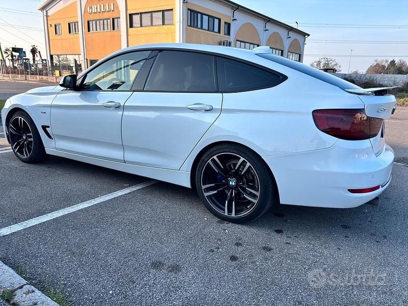 Usata BMW 320 Gran Turismo Comfort Edition 2013 Bianco Coupé