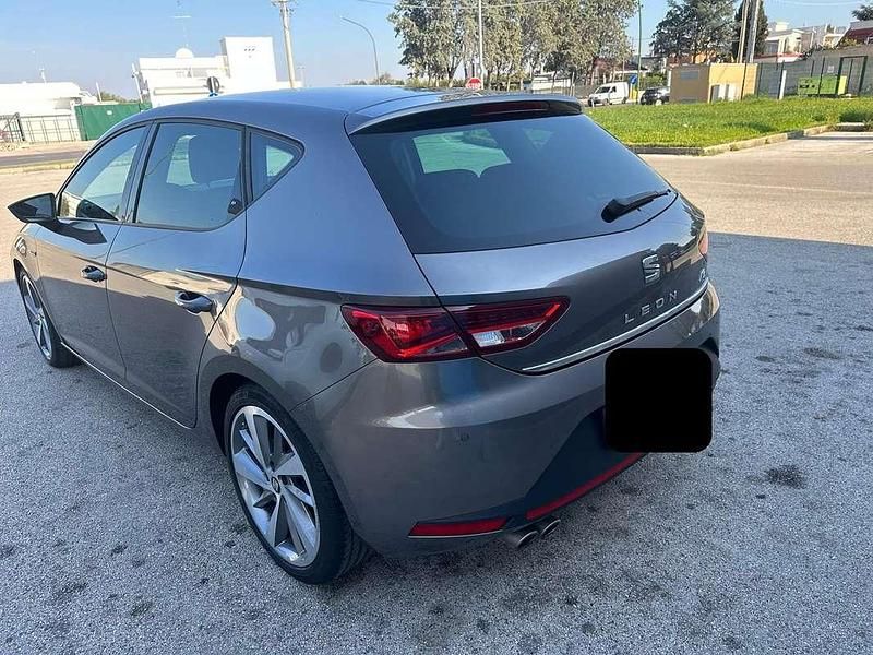 Usata Seat Leon FR 184 CV (135 kW) 2014 Grigio Berlina