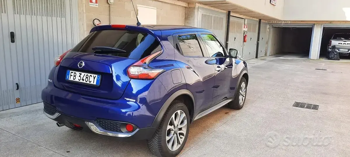 Usata Nissan Juke 115 CV (84 kW) 2015 Bluazzurro SUV