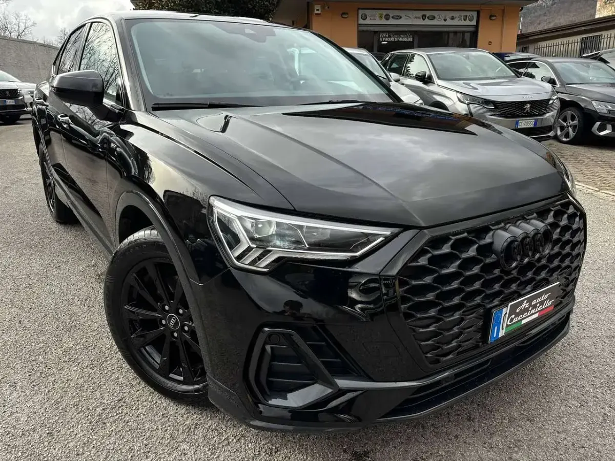 Usata Audi Q3 Sportback S-Line 150 CV (110 kW) 2021 Nero metallizzato SUV