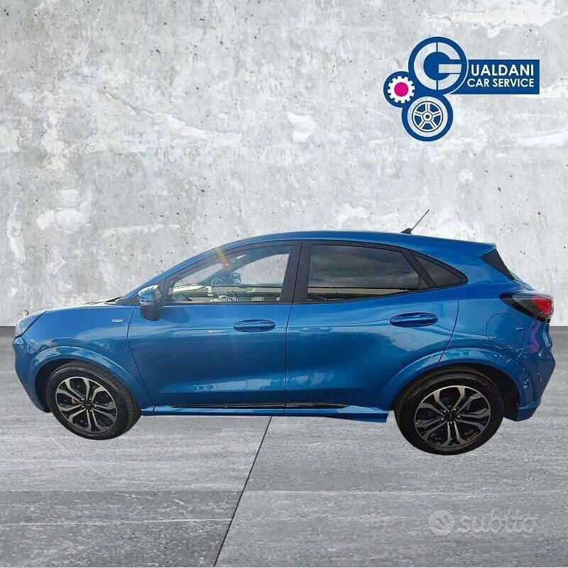 Blu/azzurro Usata 2023 Ford Puma ST-Line Tre volumi | 17.990 € (Buon prezzo) - Immagine 1/4