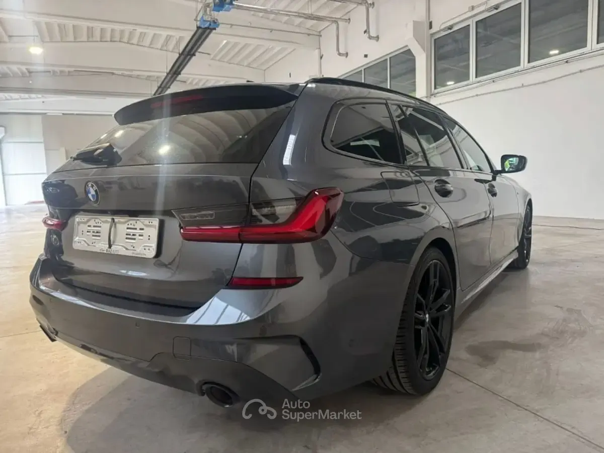Usata BMW 320 M Sport 184 CV (135 kW) 2022 Gray Station wagon