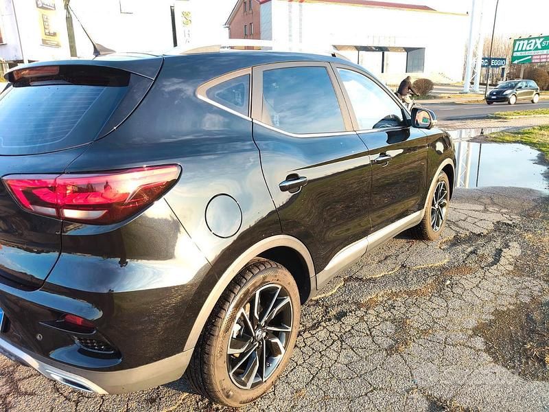 Usata MG ZS Luxury 110 CV (80 kW) 2022 Nero SUV