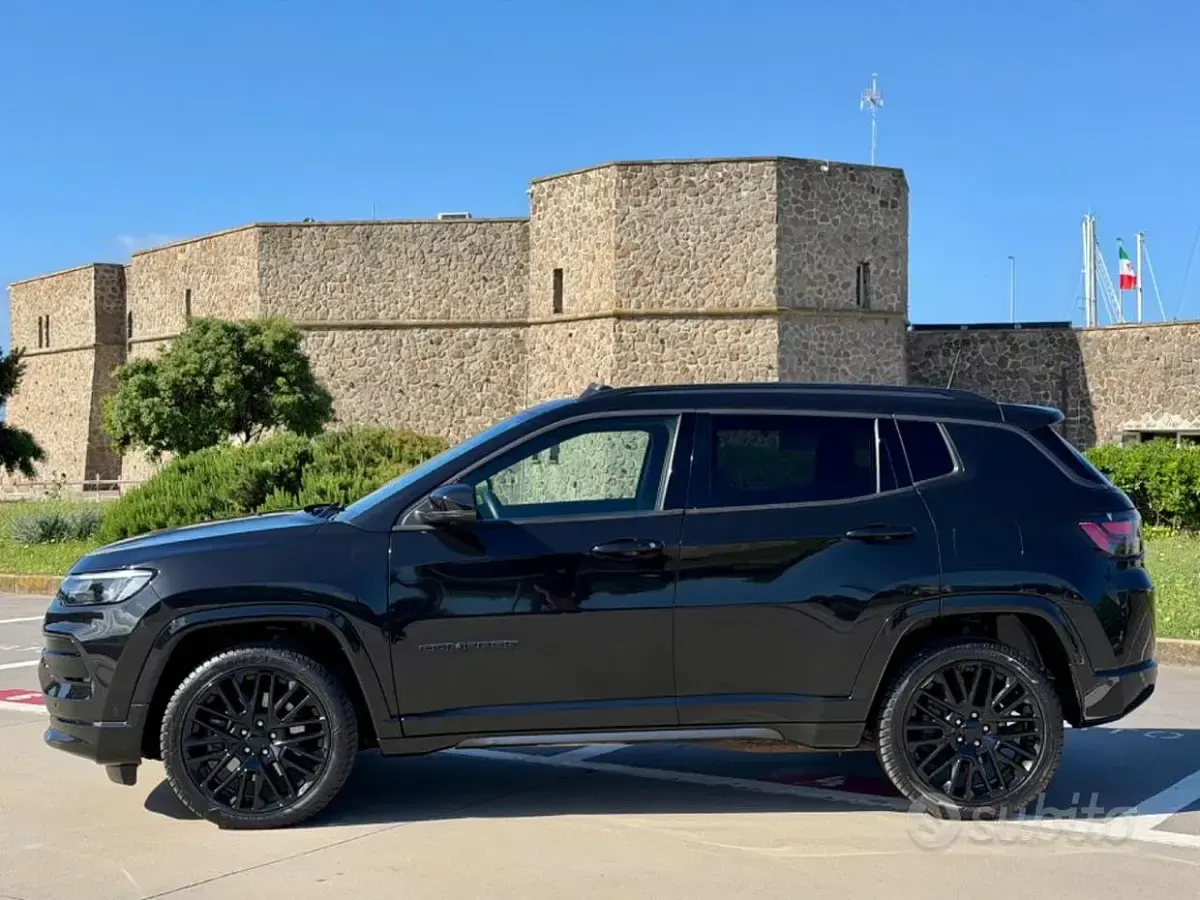 Usata Jeep Compass 179 CV (131 kW) 2022 Nero SUV
