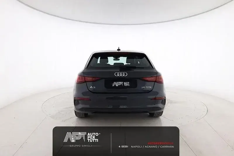 Usata Audi A3 Sportback Business 149 CV (109 kW) 2021 Grigio Utilitaria