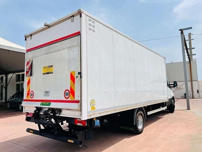 Usata Iveco Daily 170 CV (125 kW) 2016 Bianco Furgone