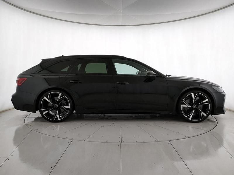 Usata Audi RS6 600 CV (441 kW) 2022 Nero Station wagon