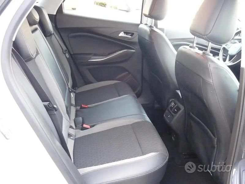 Usata Opel Grandland X Innovation 120 CV (88 kW) 2017 Bianco SUV