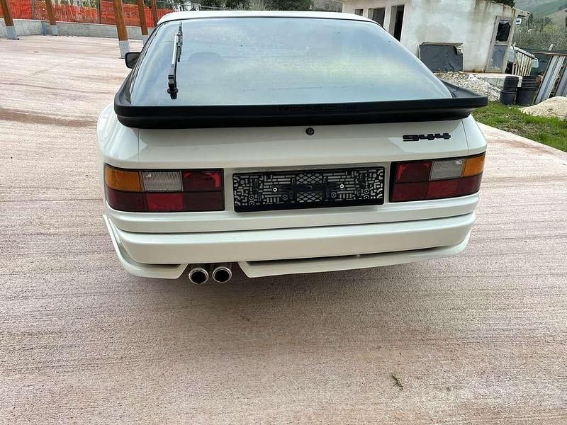 Usata Porsche 944 163 CV (119 kW) 1982 Bianco Coupé