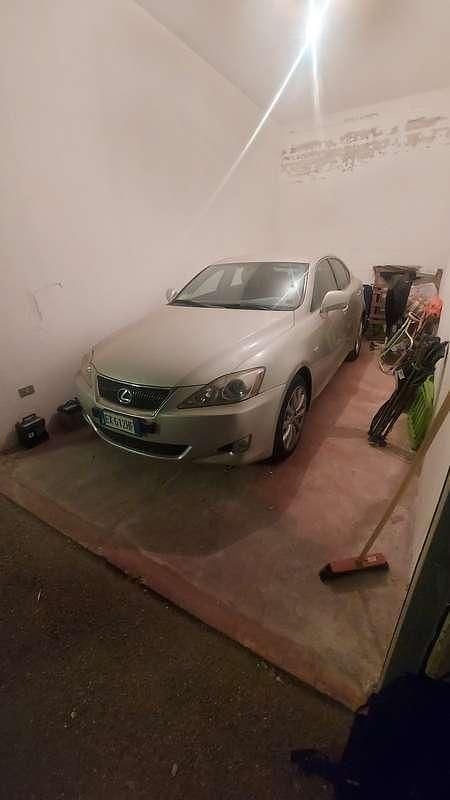 Usata Lexus IS220d Luxury Line 177 CV (130 kW) 2008 Berlina