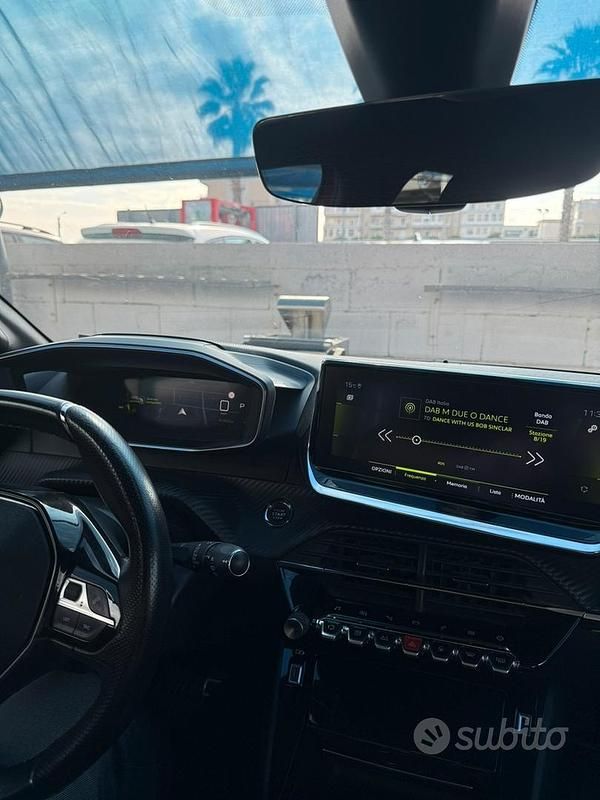 Usata Peugeot 208 GTi 131 CV (96 kW) 2020 Rosso Utilitaria