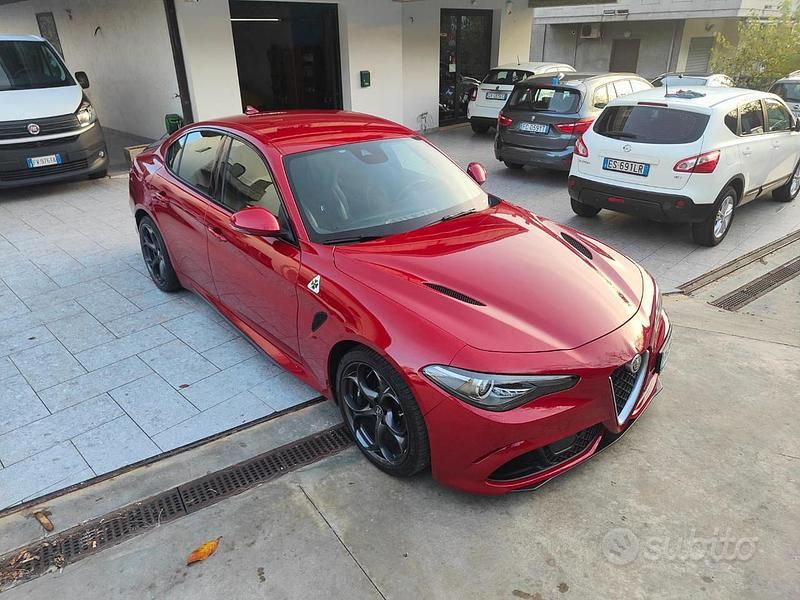 Usata Alfa Romeo Giulia Quadrifoglio 510 CV (375 kW) 2016 Rosso Berlina