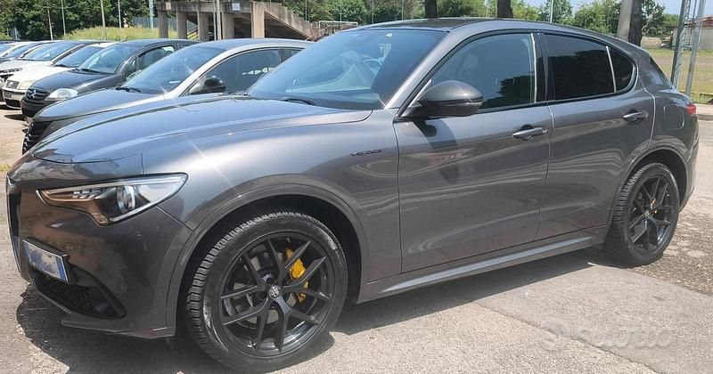 Usata Alfa Romeo Stelvio Veloce 210 CV (154 kW) 2020 Grigio SUV