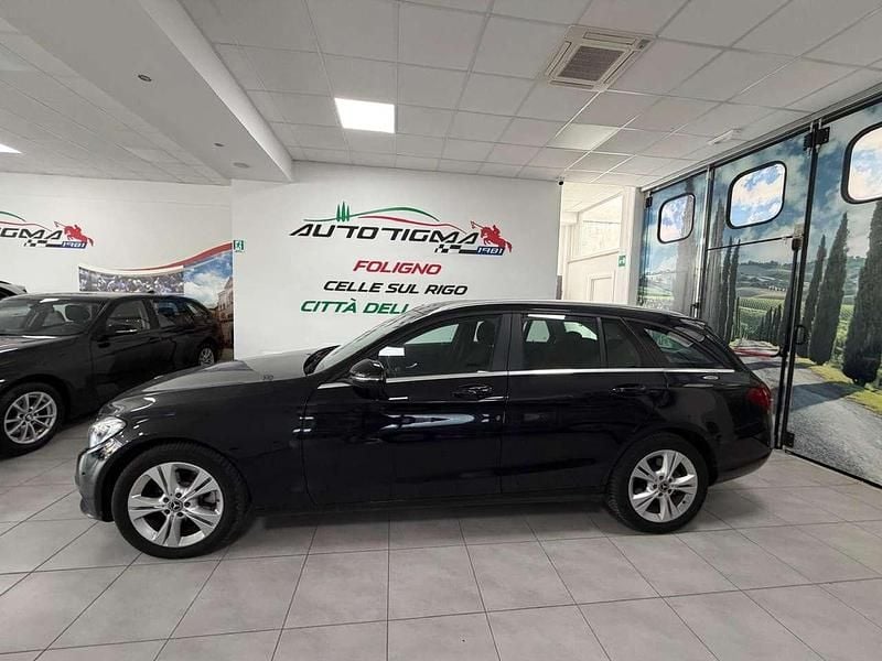 Usata Mercedes C200 Business 136 CV (100 kW) 2018 Nero Station wagon
