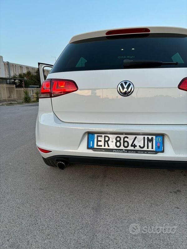 Usata VW Golf VII 110 CV (80 kW) 2013 Berlina