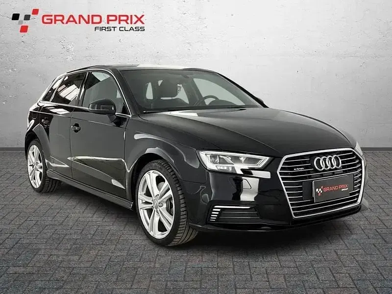Usata Audi A3 Admired 204 CV (150 kW) 2020 Nero Berlina