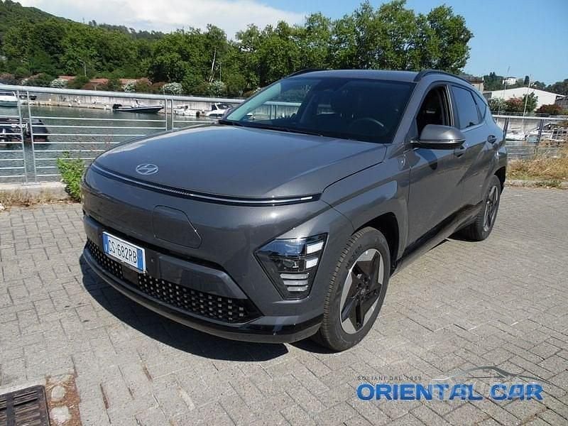 Usata Hyundai Kona 114 kW (156 CV) 2024 Grigio SUV