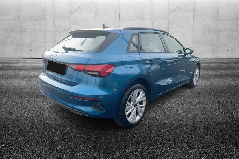 Usata Audi A3 e-tron Design 204 CV (150 kW) 2021 Blu metallizzato Utilitaria