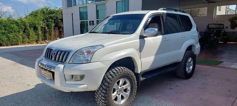 Usata Toyota Land Cruiser Prado 249 CV (183 kW) 2004 Bianco perla SUV