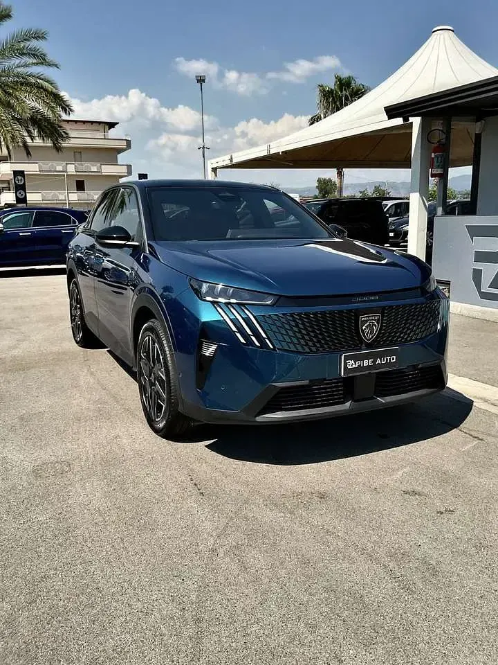 Usata Peugeot 3008 GTi 136 CV (100 kW) 2024 Other SUV