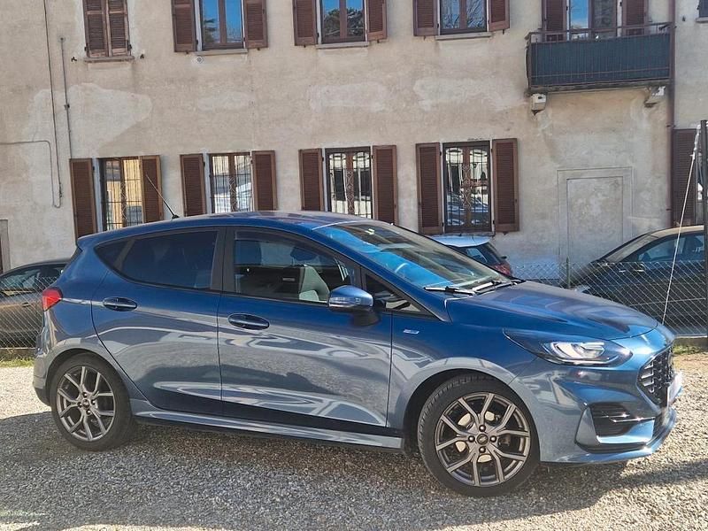 Usata Ford Fiesta ST-Line 125 CV (91 kW) 2023 Blu/azzurro Utilitaria