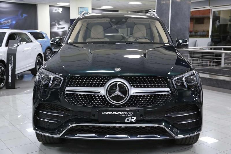 Usata Mercedes GLE300 Premium Plus 245 CV (180 kW) 2021 Verde smeraldo SUV