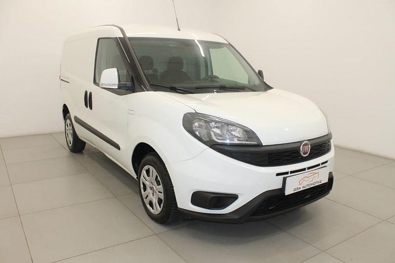 Usata Fiat Doblò Business 95 CV (69 kW) 2020 Arancione Monovolume
