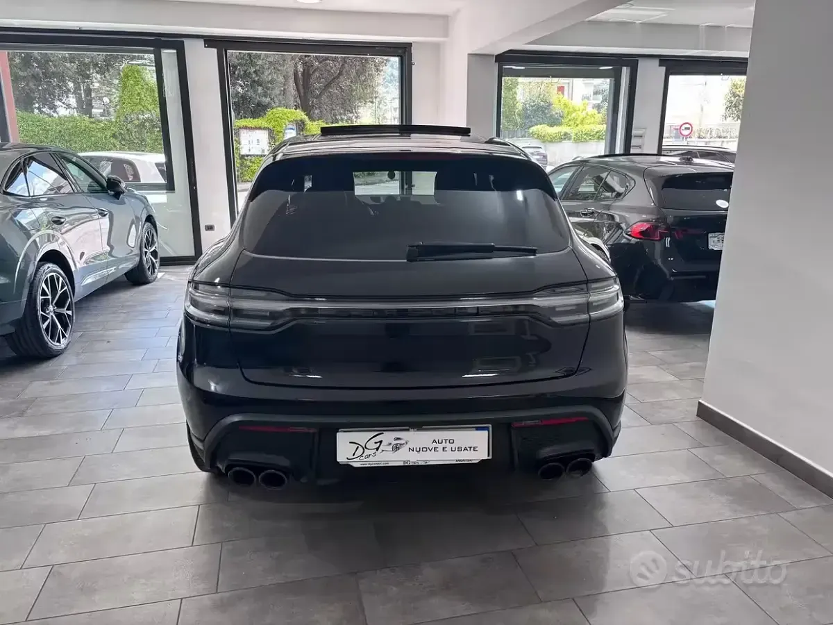 Usata Porsche Macan Sport 265 CV (194 kW) 2022 Nero SUV