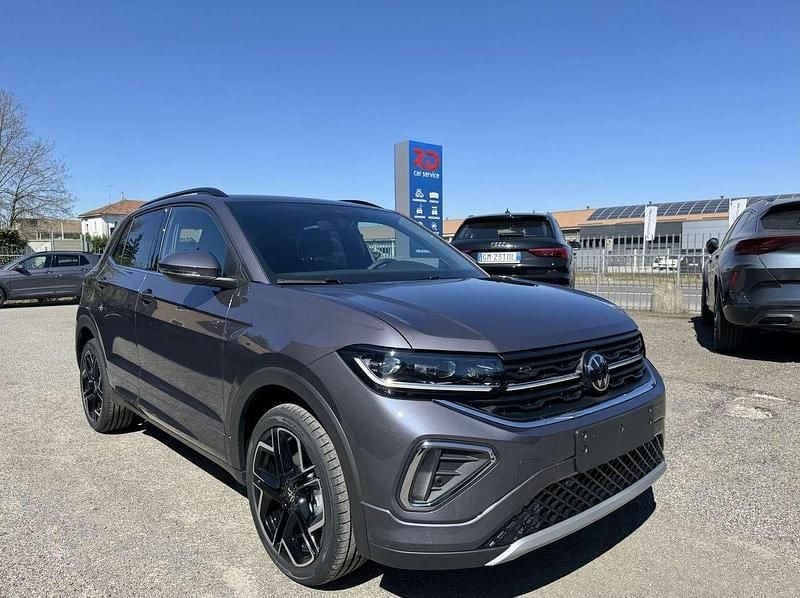 Nuova VW T-Cross R-line Plus 116 CV (85 kW) 2026 Smoky grey met SUV