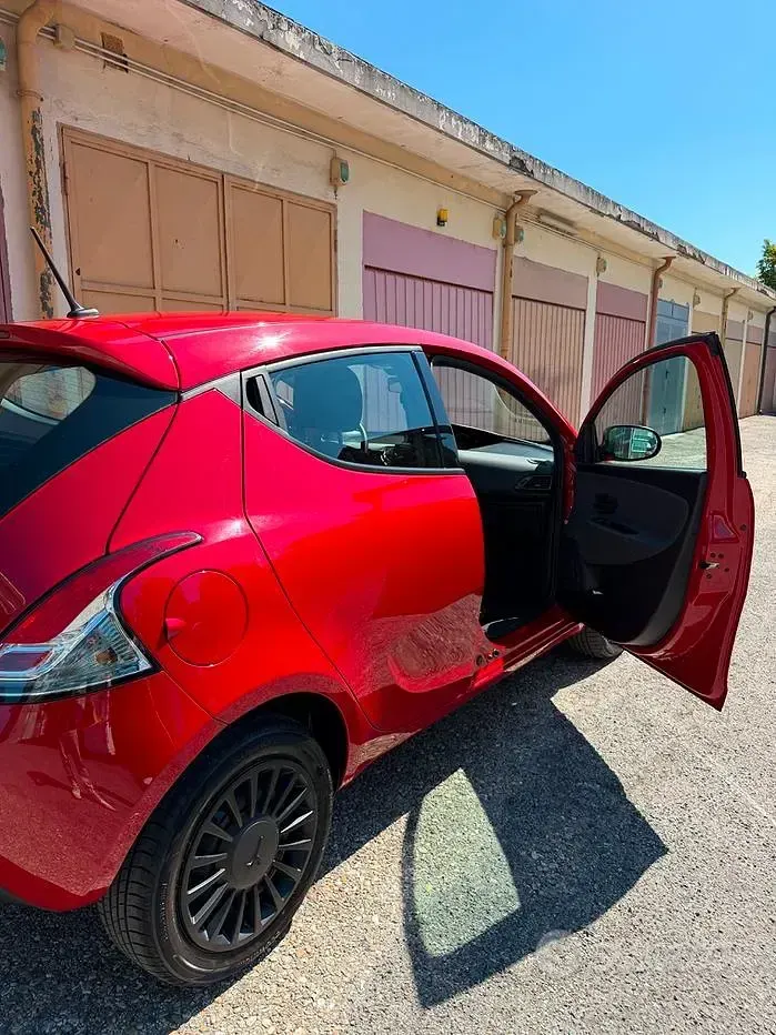 Usata Lancia Ypsilon 2022 Utilitaria