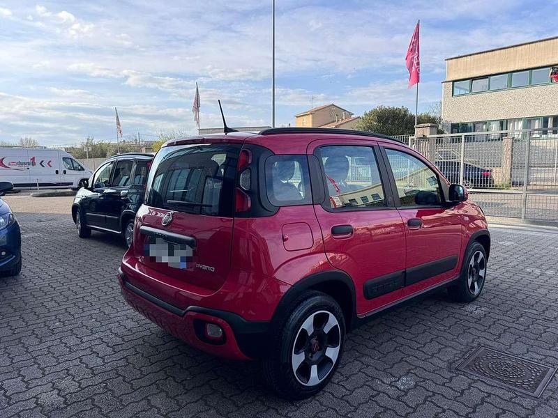 Usata Fiat Panda Cross Cross 69 CV (50 kW) 2022 Rosso Utilitaria