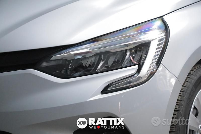 Usata Renault Clio V Life 65 CV (47 kW) 2022 Grigio Berlina
