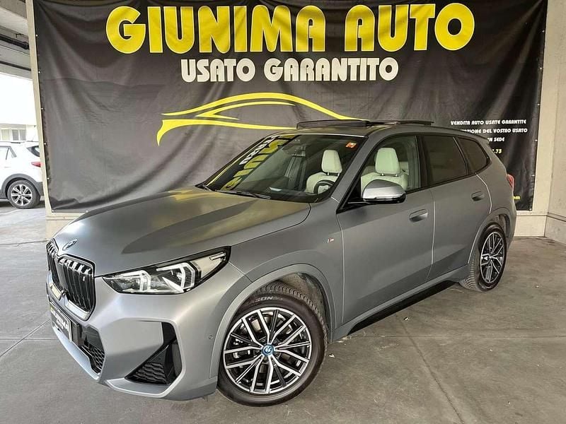 Usata BMW iX1 M Sport 94 kW (128 CV) 2023 Grigio SUV