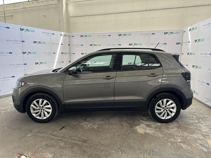 Käytetty VW T-Cross Style 95 HP (69 kW) 2021 Harmaa Katumaasturi