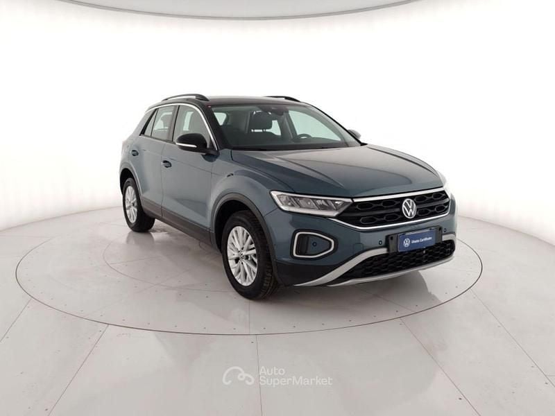 Usata VW T-Roc Life 150 CV (110 kW) 2025 Grigio metallizzato SUV