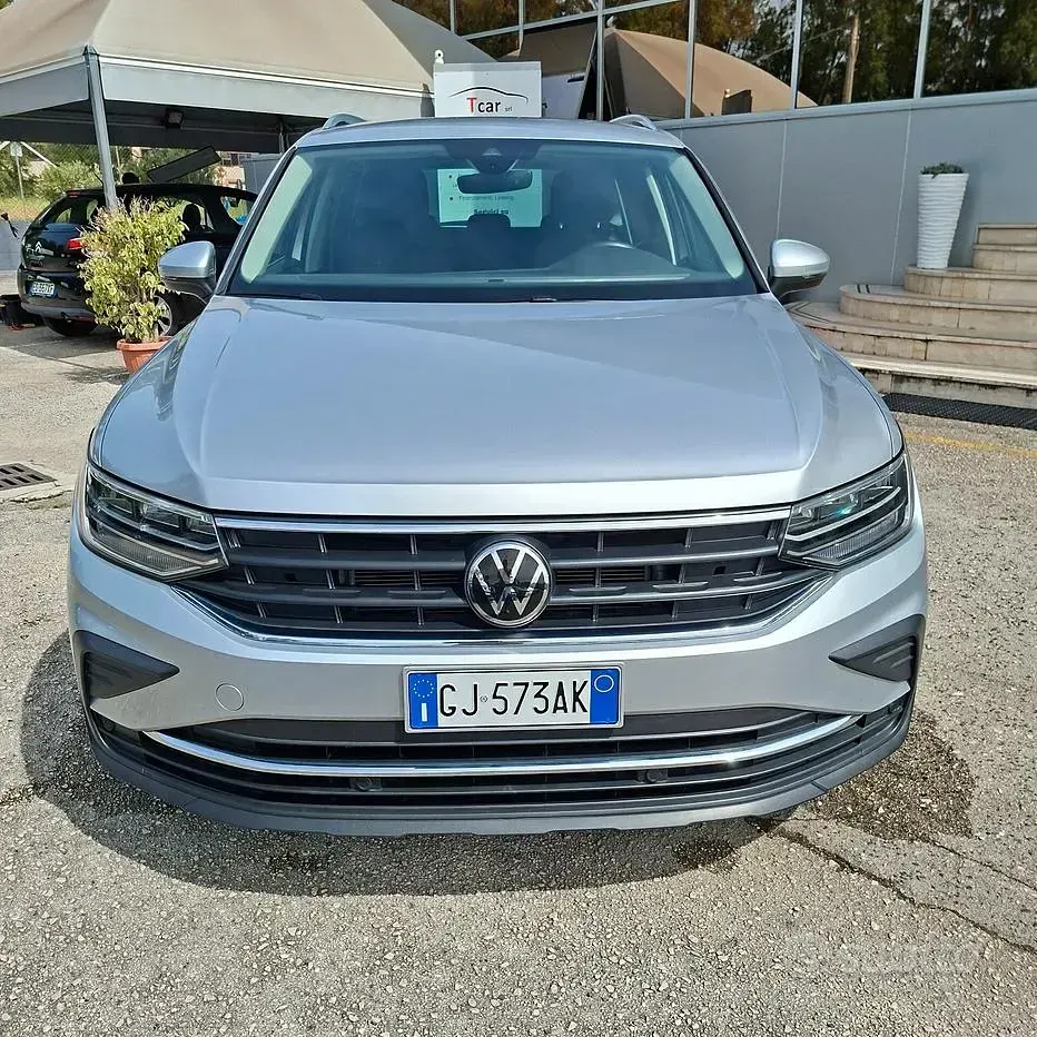 Usata VW Tiguan Life 150 CV (110 kW) 2022 Grigio SUV
