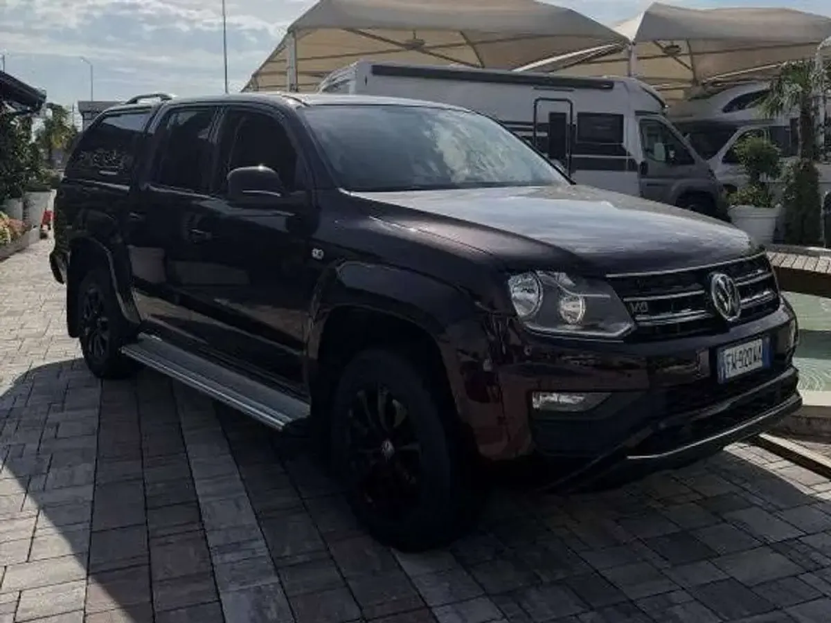 Usata VW Amarok Comfortline 204 CV (150 kW) 2019 Marrone Pick-up