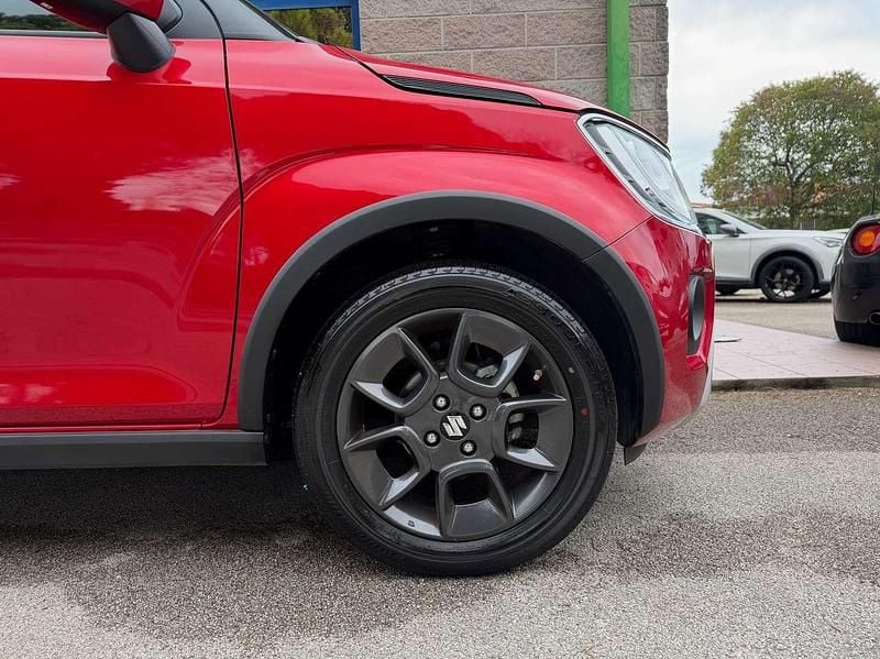 Usata Suzuki Ignis 83 CV (61 kW) 2023 Rosso Utilitaria