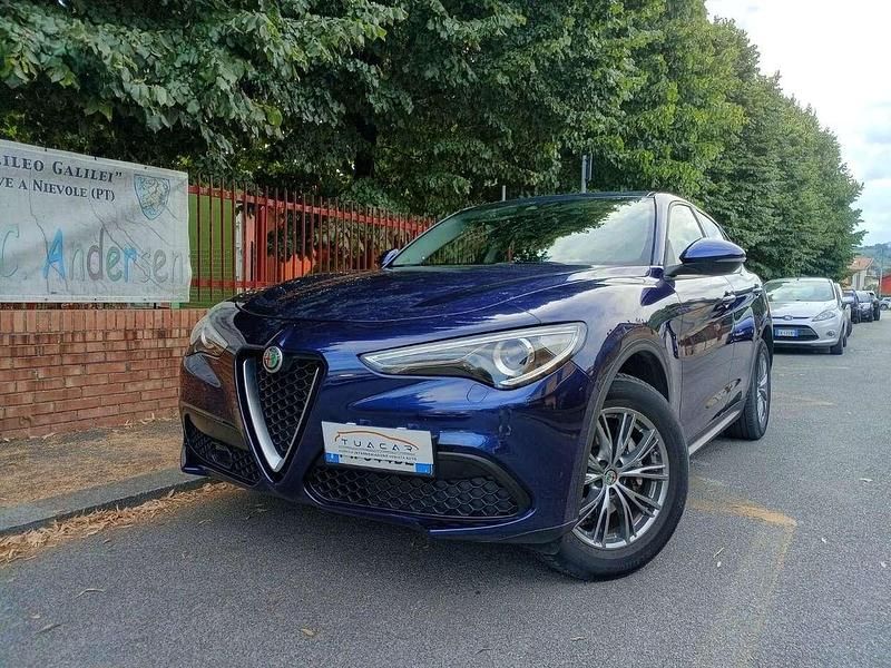 Usata Alfa Romeo Stelvio Business 190 CV (139 kW) 2019 Blu SUV