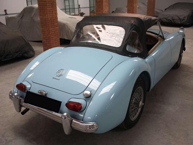 Usata MG MGA 90 CV (66 kW) 1962 Blu/azzurro Cabrio