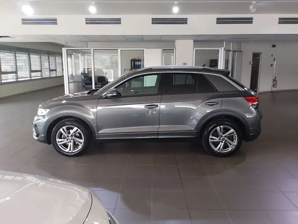 Usata VW T-Roc R-line 110 CV (80 kW) 2022 Other SUV