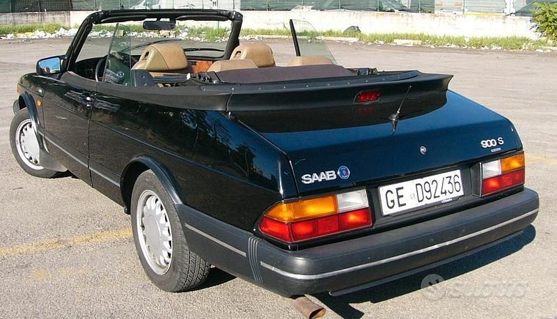 Usata Saab 900 Cabriolet 141 CV (103 kW) 1992 Nero Cabrio