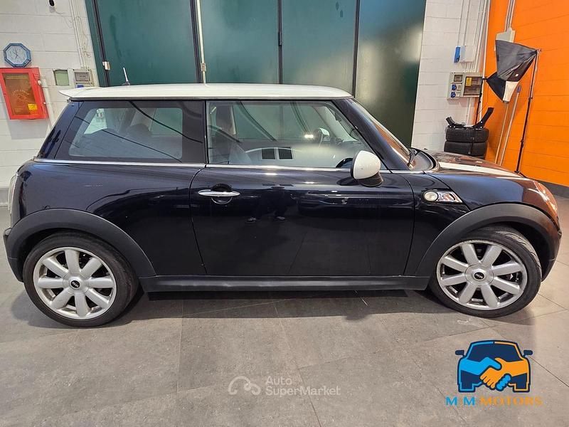 Usata Mini John Cooper Works Clubman 170 CV (125 kW) 2007 Blu Station wagon