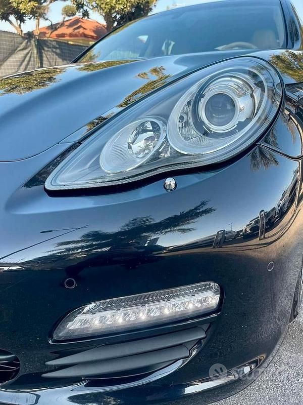 Usata Porsche Panamera Sport 250 CV (183 kW) 2012 Nero Berlina